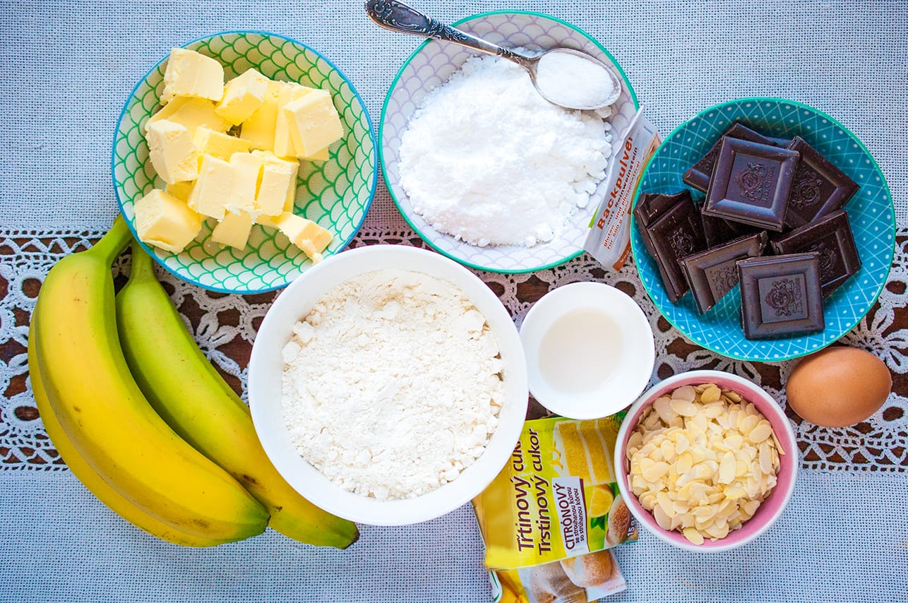 Ingrediencie na banánový koláč
